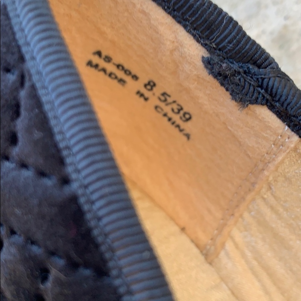 New! CL by Laundry Aris Quilted Velvet Flats 8.5 - Picture 7 of 7
